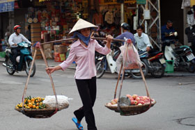 Hanoi | Street Seller